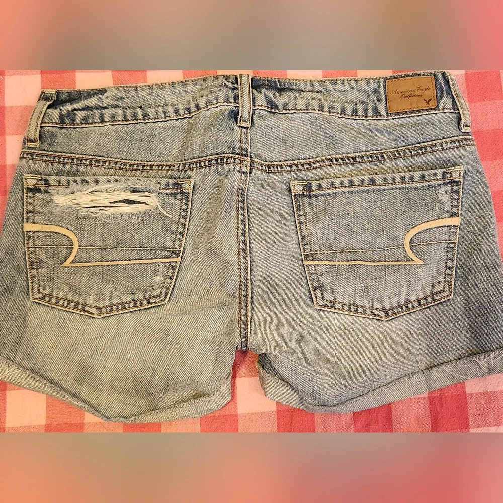LOT OF 4   American Eagle Distressed Denim Women Shorts - Picture 13 of 13